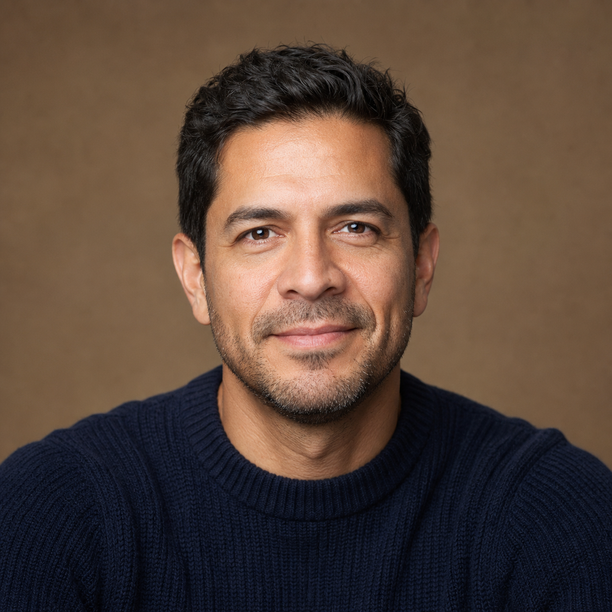 Portrait of Jose Andres Lopez, founder of Lopez Financial Consulting